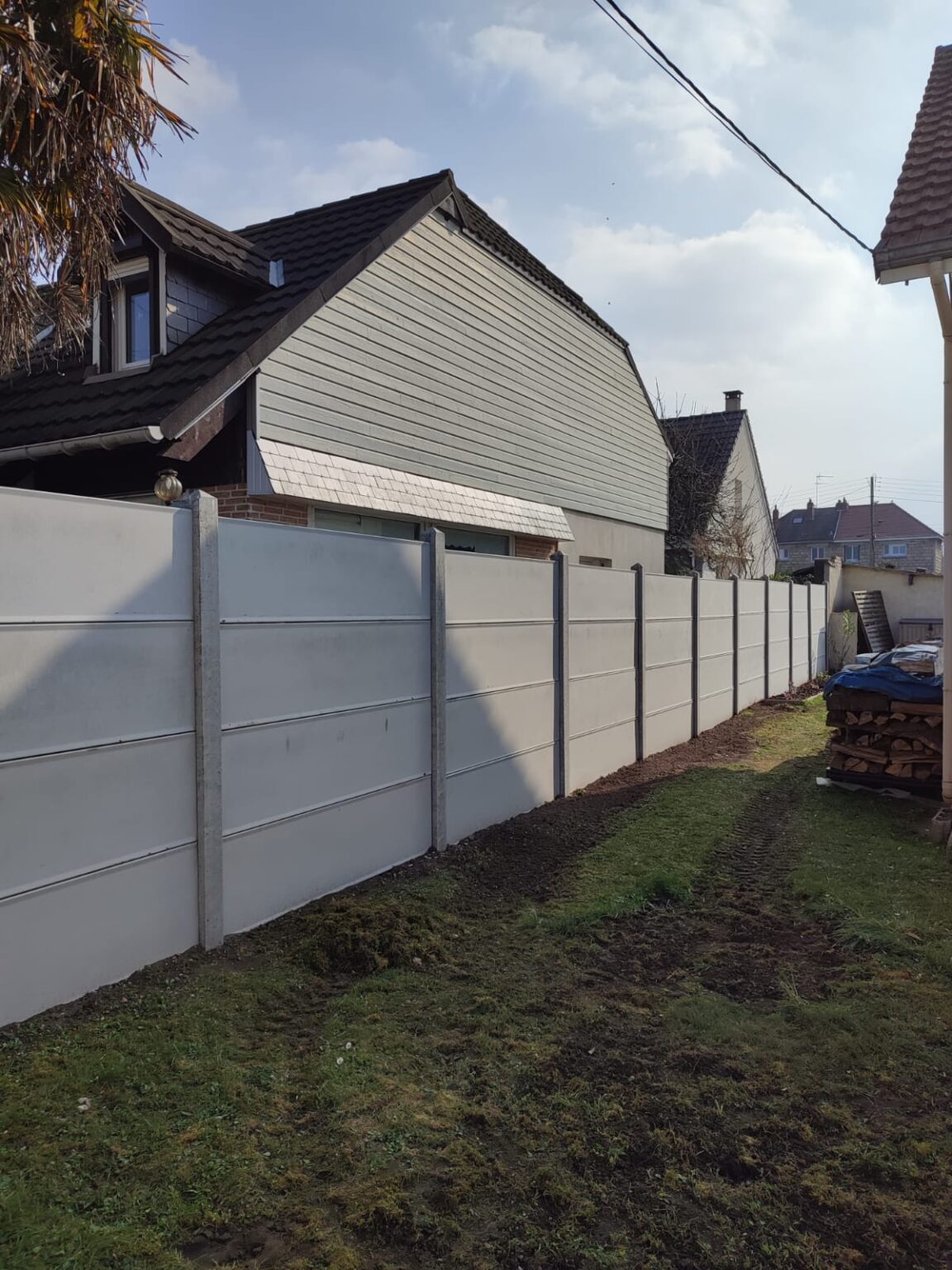 Clôture en béton installée dans le Calvados par C.N.E