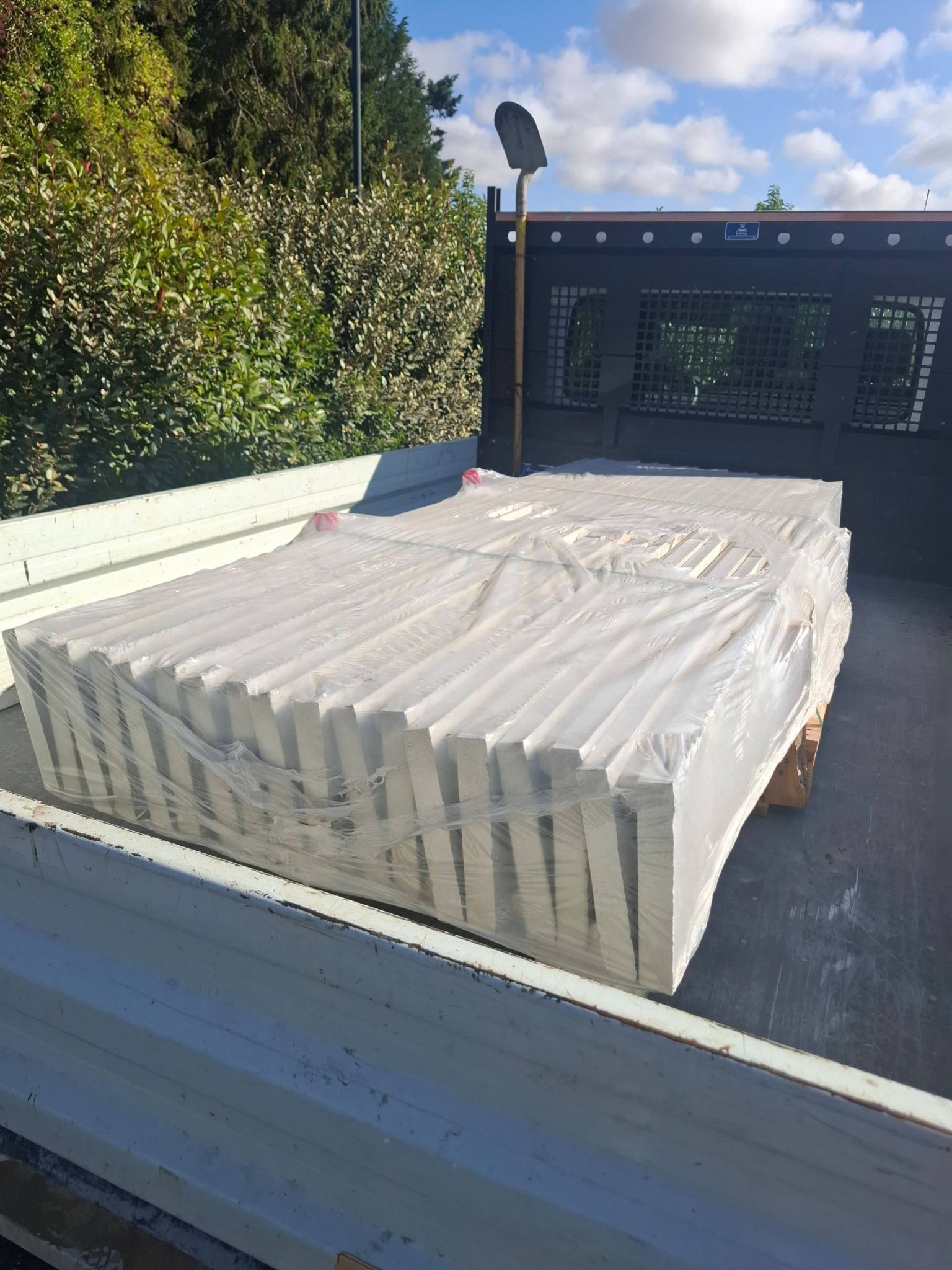 Vente de panneaux béton préfabriqués à Falaise