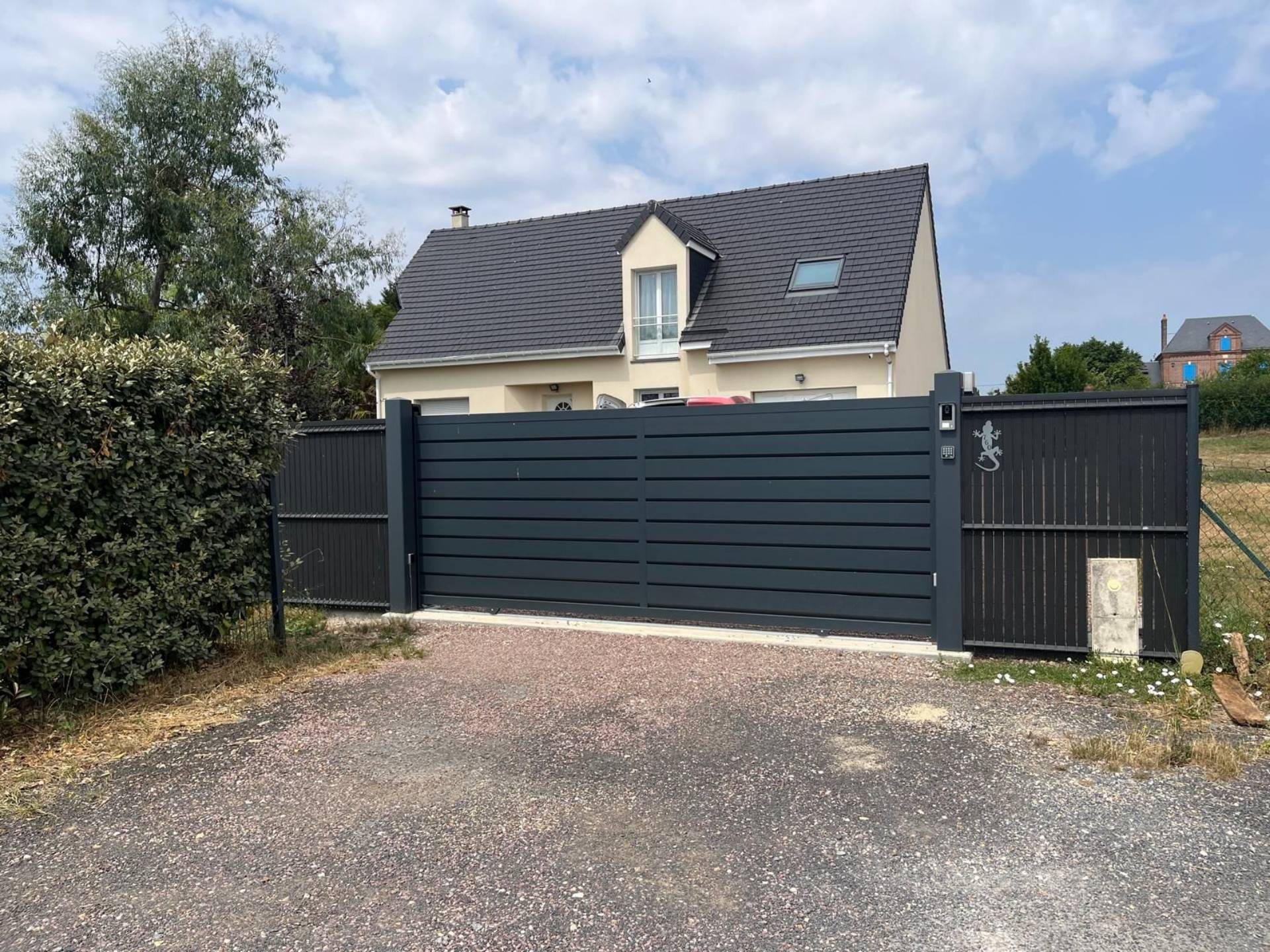 Fournisseur de portail aluminium à Cormelles-le-Royal