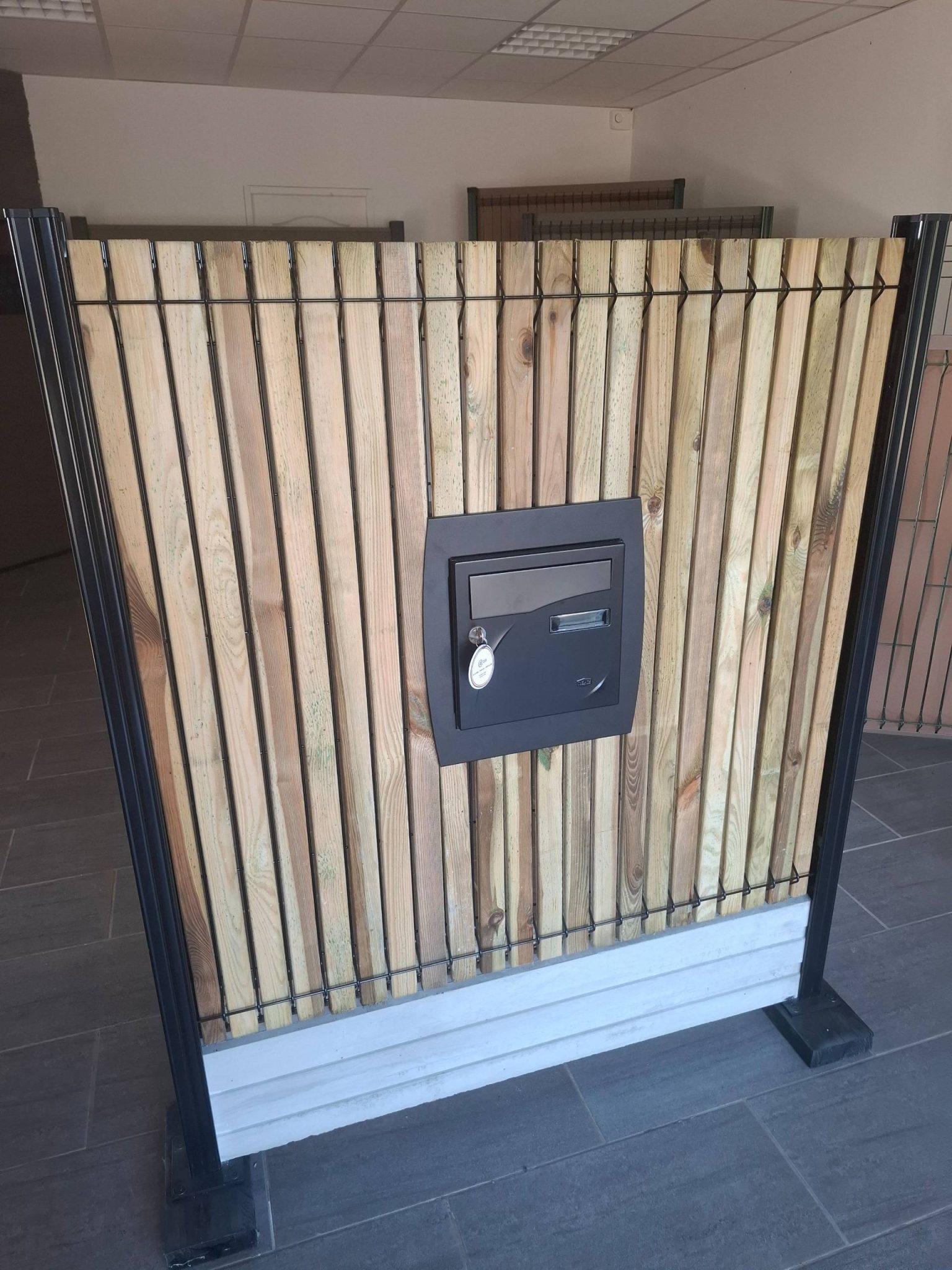 Vente de panneau à lames bois à Troarn