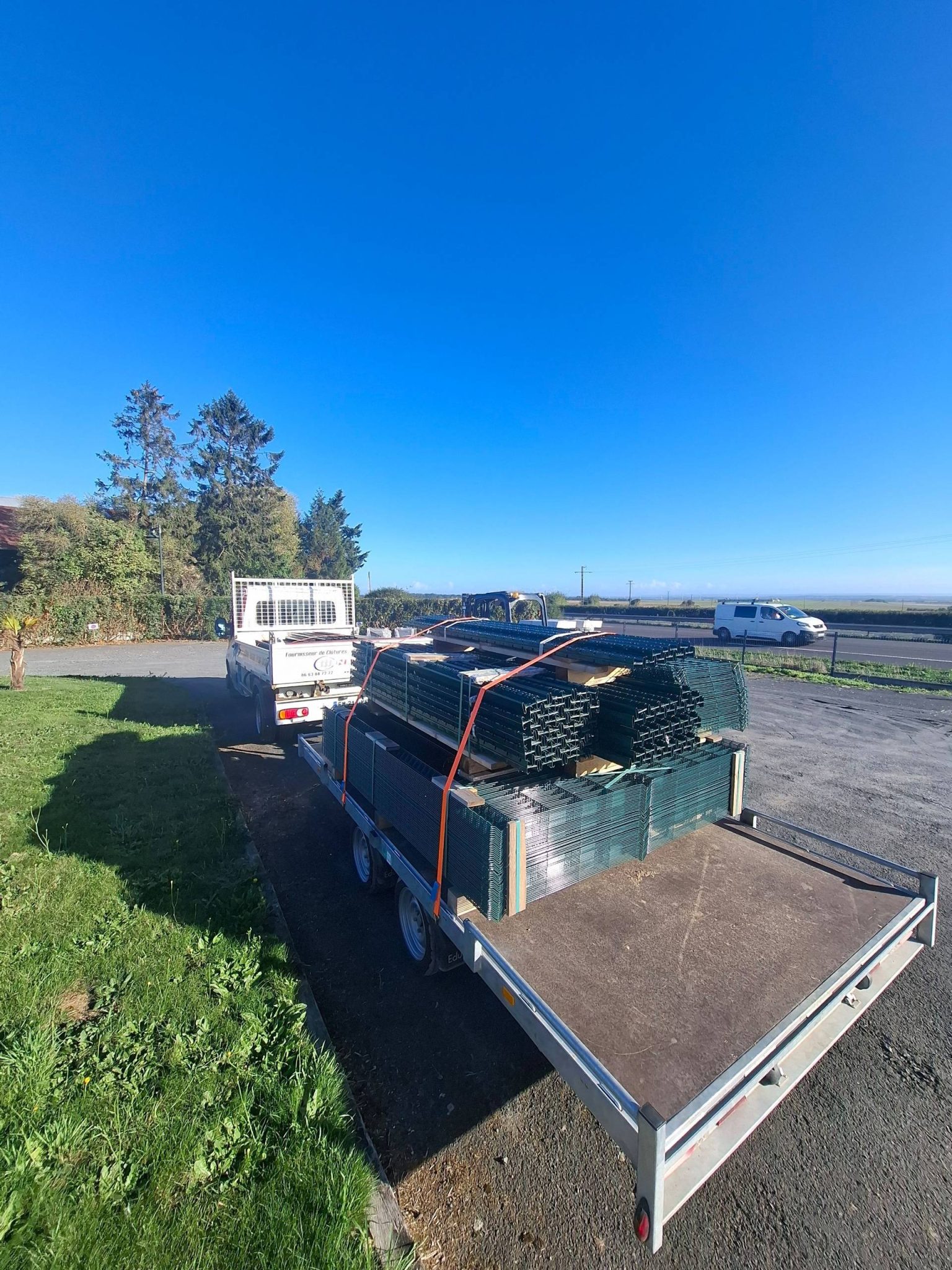 Vente de panneaux rigides à Mondeville