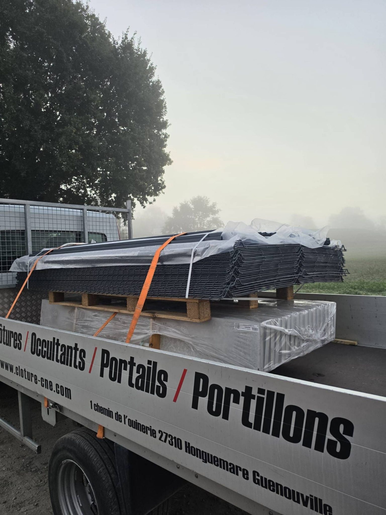 Vente de panneaux rigides à Mouen