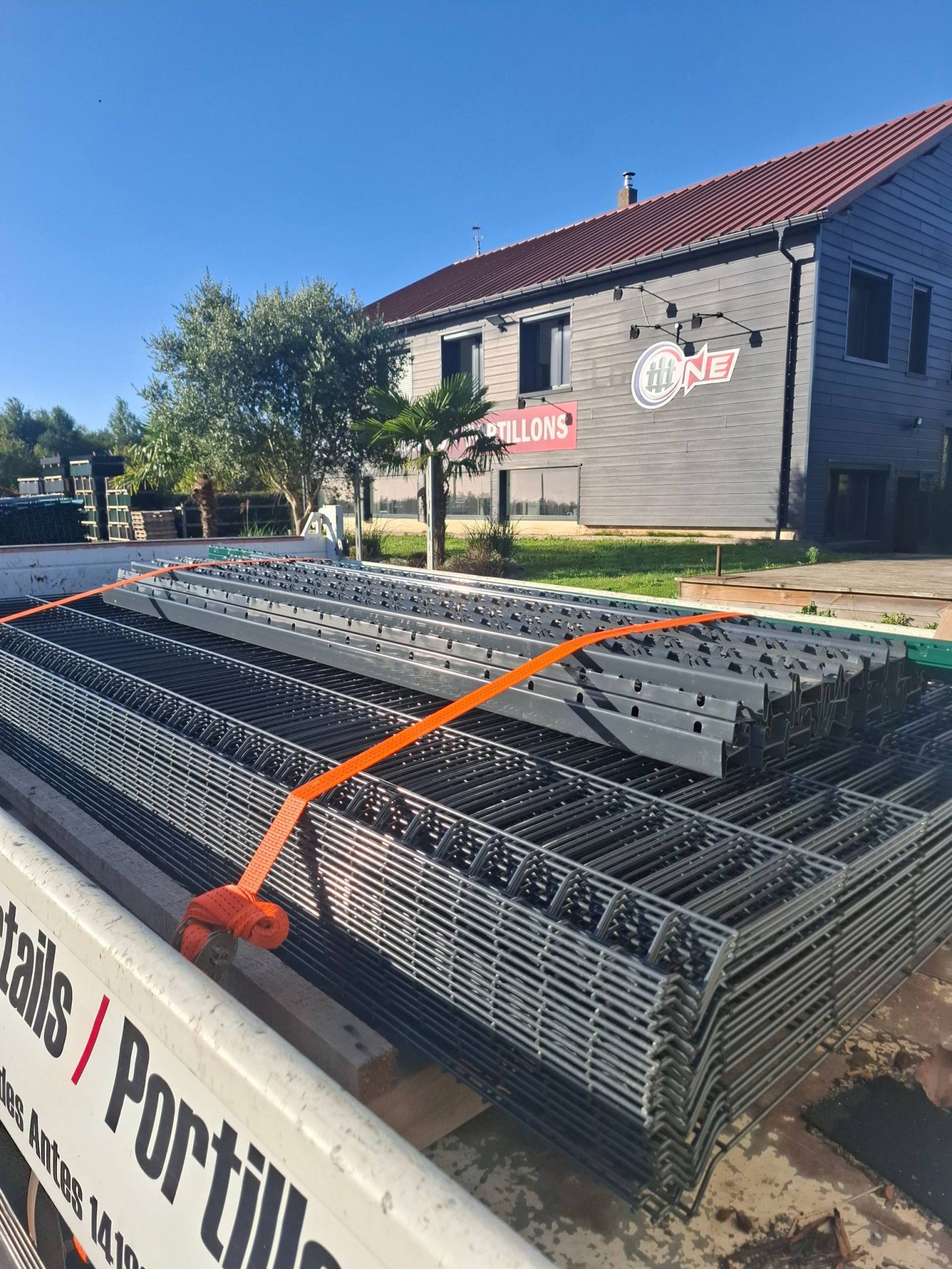 Vente de panneaux rigides à Falaise